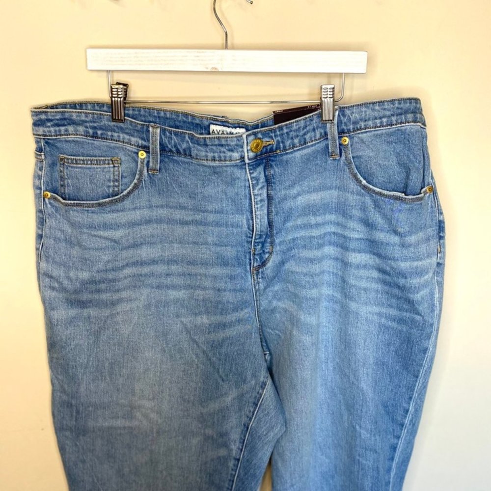 Ava & Viv High Rise Straight NWT